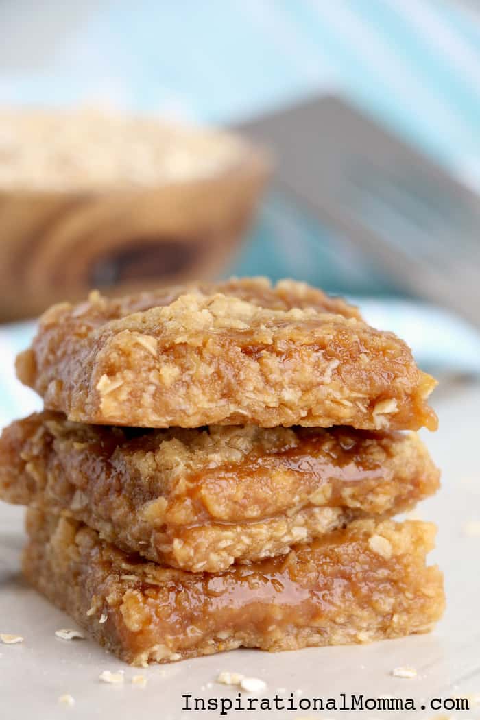 Caramel Crush Bars - This exquisite dessert will melt in your mouth and leave you begging for more! I bet you can't eat just one!