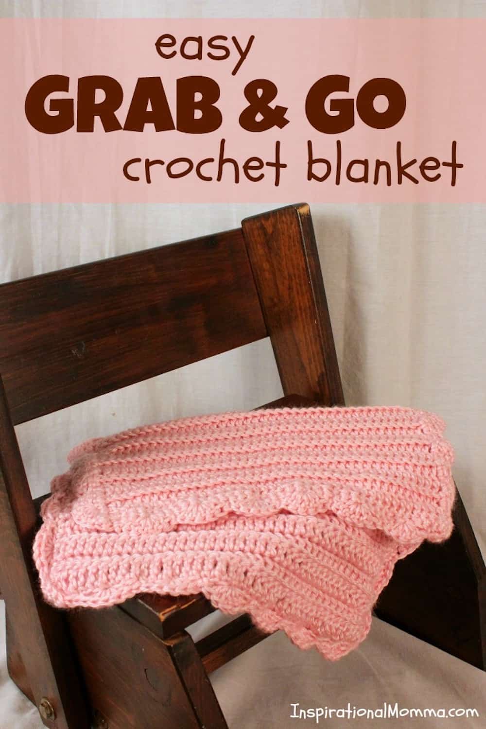 This sweet and soft Easy Grab & Go Crochet Blanket is perfect for days on the go. Made with double crochet stitches, it is simple for any crocheter. #crochetblanket #crochet #blanket #doublestitch #crocheting #howtocrochet