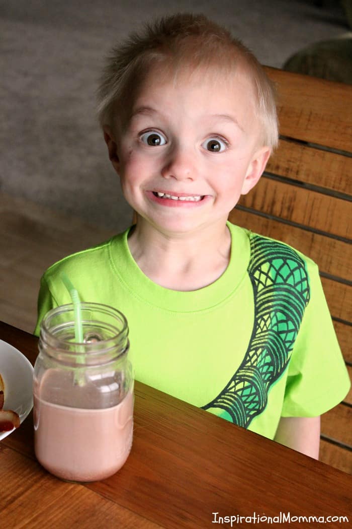After starting their day with a nutritious breakfast, take your children on a Dinosaur Ice Egg Adventure today! Let their #StirImagination run wild!