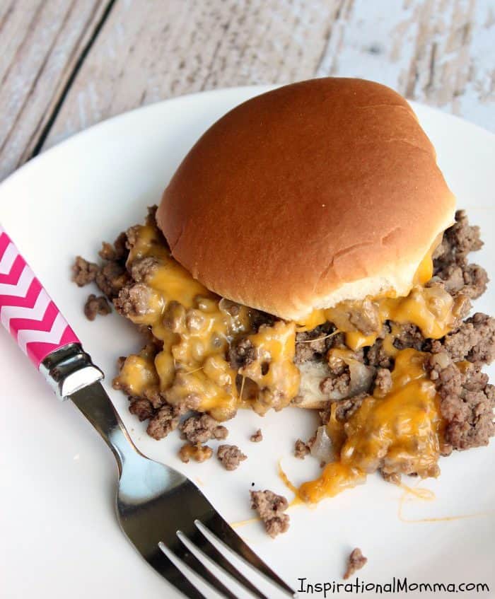 With only 3 main ingredients, this Easy Cheeseburger Bake takes just 30 minutes to make and is a delicious twist on a favorite meal.