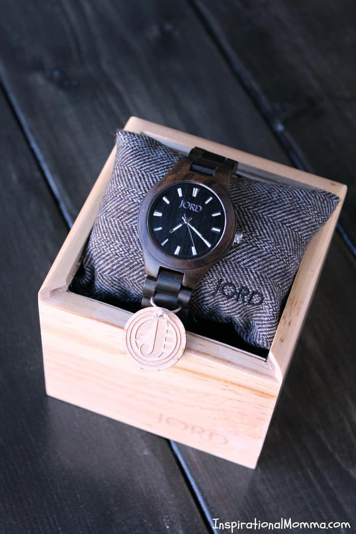 JORD Wood Watches, for both men and women, are fashionable and stylish. With a large selection, everyone is able to find the perfect one for them!