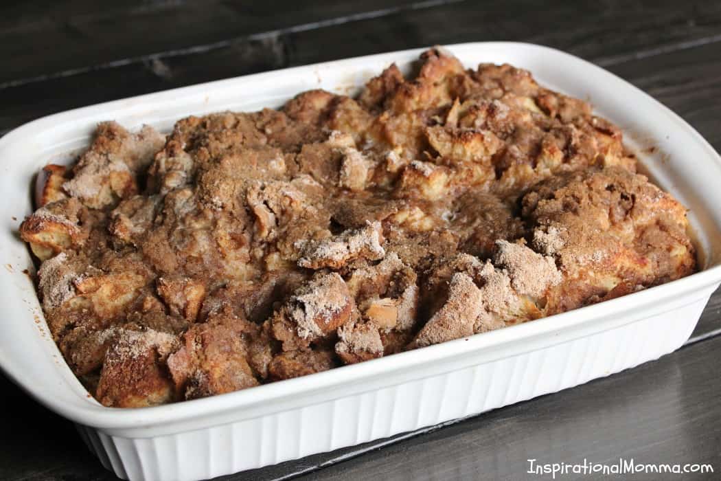 This French Toast Bake is delicious morning, noon, and night! Soft, delicious bread topped with a sweet, crunchy topping will have you making this again and again!