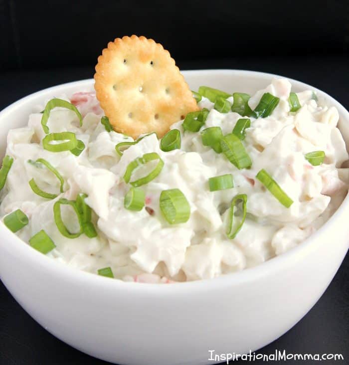 This Warm Crab & Cream Cheese Dip is a creamy appetizer, packed with crab meat and ready to be eaten! You will find your entire crowd surrounding it!!