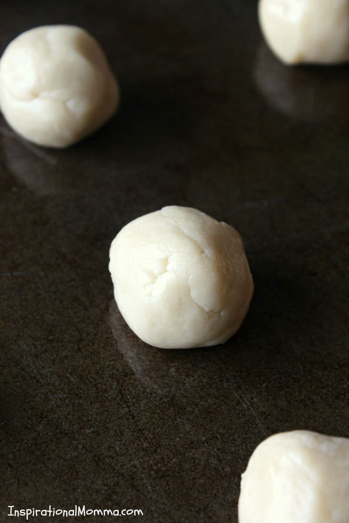 Soft & Simple Sugar Cookies will quickly be added to your "favorites" list! They are easy to make and sure to satisfy everyone!