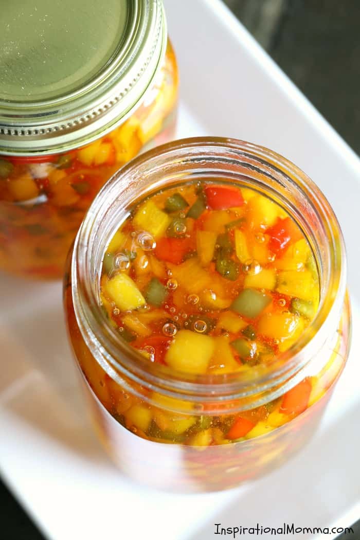 Sweet & Spicy Jalapeño Jam is the best of both worlds! Satisfy your sweet tooth and wild side at the same time. A simply recipe with a sophisticated taste!
