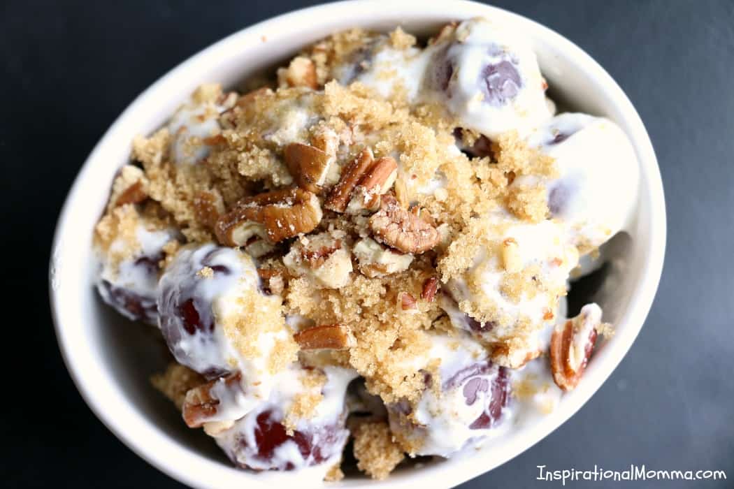 Easy Creamy Grape Salad is a sweet, flavorful dessert with just the right amount of crunch! Easy, creamy, and delicious...everyone will fall in love!