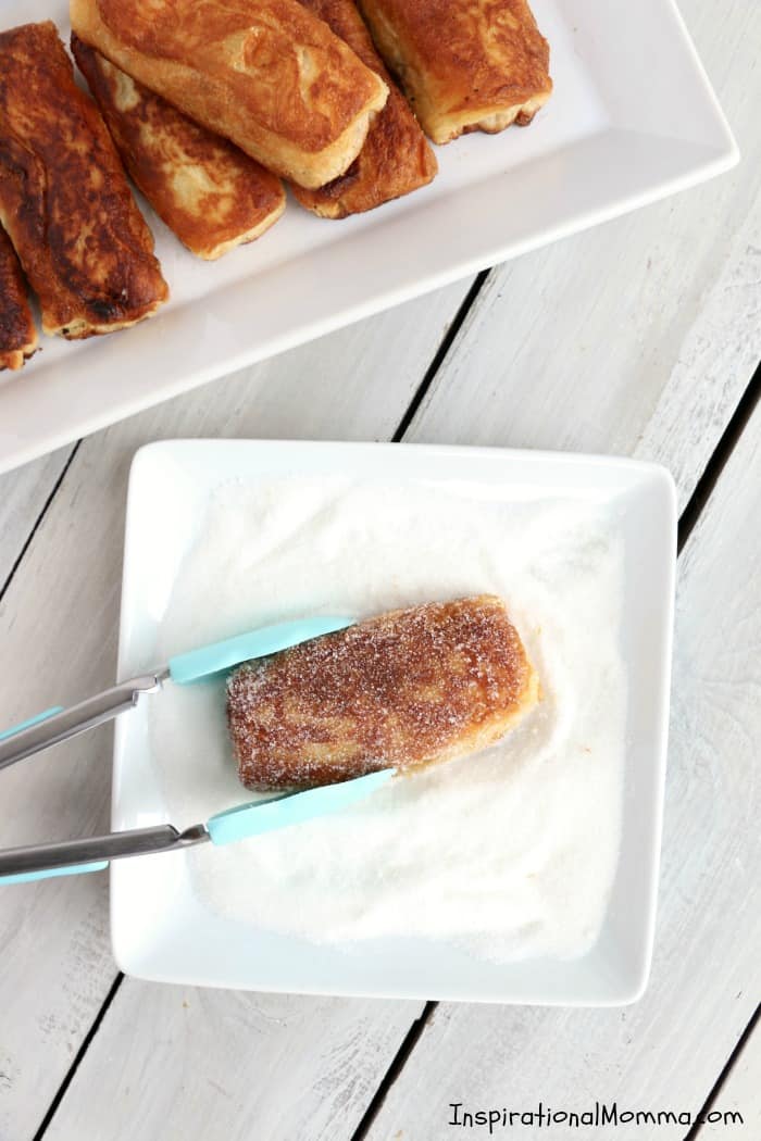 This Peanut Butter and Jelly Roll Up Recipe is a fun twist on a classic snack. A crispy, delicious roll filled with sweet, creamy peanut butter and jelly!