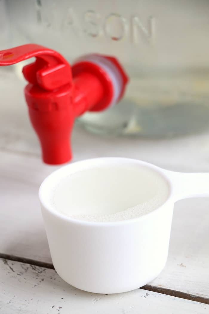 This Homemade Liquid Laundry Detergent will leave your clothes clean and smelling fresh while saving you money. Made with just 5 ingredients, it is so easy! #inspirationalmomma #homemadeliquidlaundrydetergent #laundrydetergent #homemade #diy #cleaning #cleaner #laundry #momonabudget
