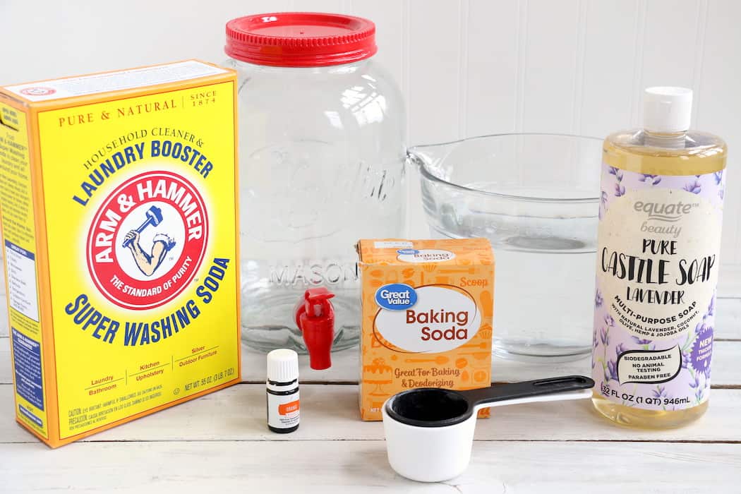 This Homemade Liquid Laundry Detergent will leave your clothes clean and smelling fresh while saving you money. Made with just 5 ingredients, it is so easy! #inspirationalmomma #homemadeliquidlaundrydetergent #laundrydetergent #homemade #diy #cleaning #cleaner #laundry #momonabudget